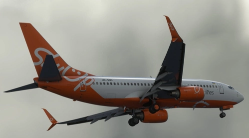 SkyUp 737-73V | UR-SQD | Ukrainian Placards | Verified Airline Config