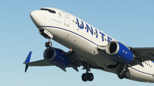 United (N24715)