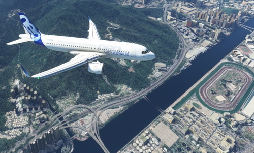 VHHH Hong Kong Intl Airport at CLK landing from south-east