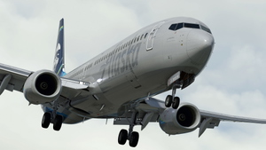 Alaska Airlines "Celebration of Boeing" w/Cabin PMDG 737-990ER thumbnail 9