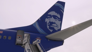 Alaska Airlines 'Honor Those Who Serve' N570AS - PMDG 737-800 thumbnail 3