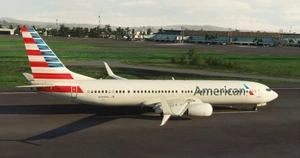 American Airlines "2013 livery" PMDG B737-900ER Scimitar winglets thumbnail 9
