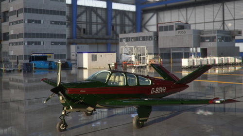 Beechcraft Bonanza V35B in Dark Green and Red