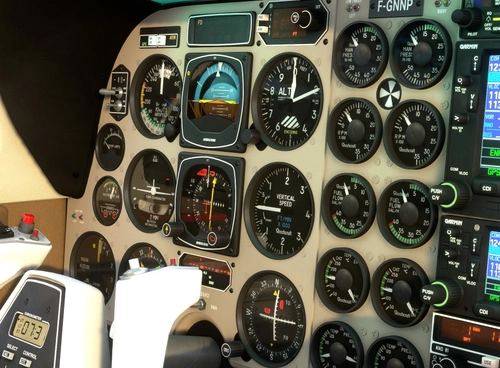 Black Square B58 Baron -Enhanced Cockpit