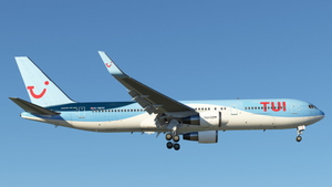 Captain Sim 767-304(ER) - TUI Airways UK G-OBYF thumbnail 2
