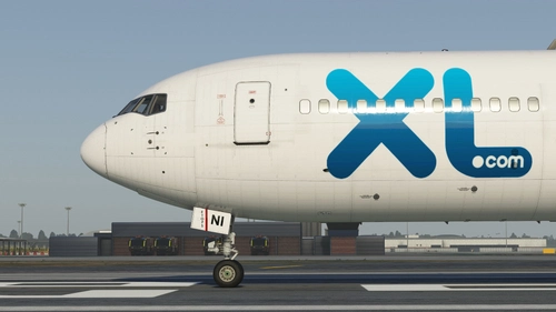 Captain Sim 767-383(ER) - XL Airways UK G-VKNI