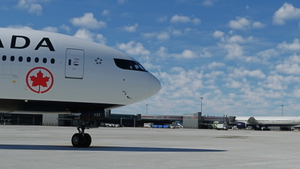 CaptainSim 777-300ER AIR CANADA C-FITU & C-FITW 8K thumbnail 21