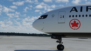 CaptainSim 777-300ER AIR CANADA C-FITU & C-FITW 8K thumbnail 17