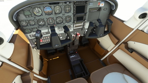 Cessna 172 Skyhawk N80991 (Aviation101) thumbnail 9