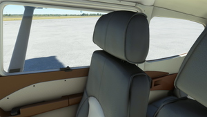 Cessna 172 Skyhawk N80991 (Aviation101) thumbnail 13