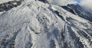 Chamonix-Mont-Blanc, Rhône-Alpes, France - Mountains thumbnail 6