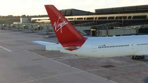 CS Boeing 777-300ER Virgin Atlantic  thumbnail 5