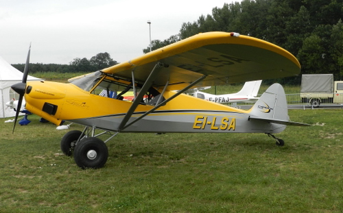 Cub Crafters Carbon-Cub with Irish registration EI-LSA.