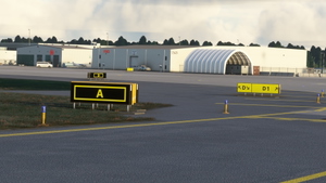 CYQB Quebec Jean Lesage International thumbnail 1