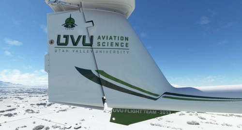 Diamond DV20 in 2013 Utah Valley University colors - Reg: N101UV