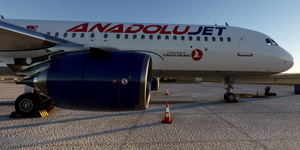 [A32NX] FlyByWire | Airbus A320neo AnadoluJet TC-LUN in 8k thumbnail 9