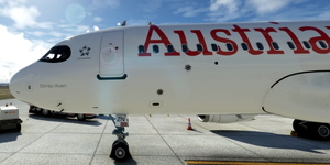 [A32NX] FlyByWire | Airbus A320neo Austrian Airlines OE-LZN in 8k thumbnail 3