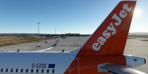 [A32NX] FlyByWire | Airbus A320neo EasyJet G-EZGE in 8k thumbnail 7