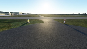EDFH - Frankfurt Hahn Airport thumbnail 18