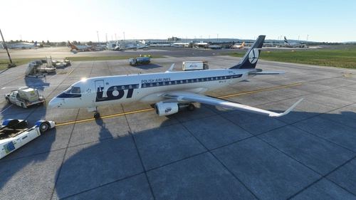 FSS - E-Jets 175 LOT Polish Airlines