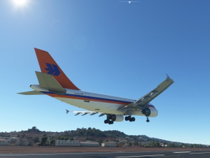 iniBuilds Airbus A310 Hapag-Lloyd (D-AHLA) thumbnail 6