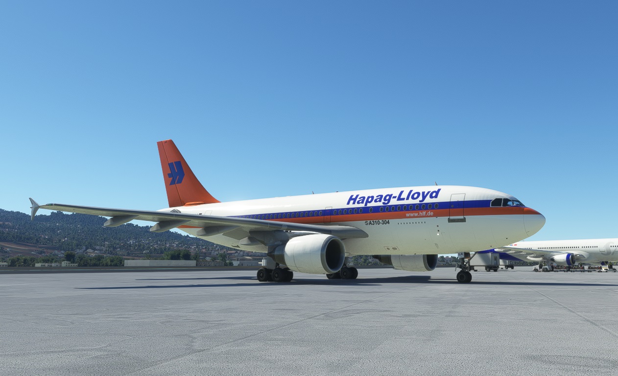 iniBuilds Airbus A310 Hapag-Lloyd (D-AHLA) - Image 1