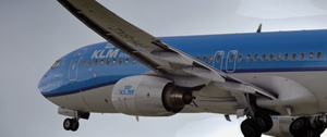 KLM 737-8K2 PH-BXZ thumbnail 2