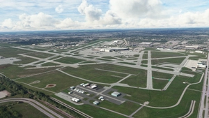 KMKE - Gen. Mitchell Intl. Airport (Milwaukee, Wisconsin) thumbnail 7