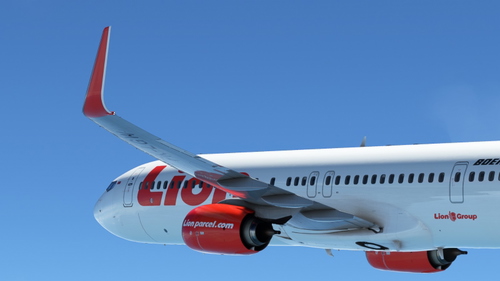 Lion Air (lionparcel.com engine decals) / PK-LGW