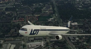 LOT Polish Airlines livery for the CS Boeing 767-400ER. thumbnail 5