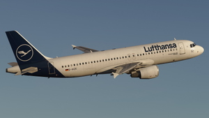 Lufthansa (NEW LIVERY) - D-AIZE I Fenix A320 I 8K thumbnail 2