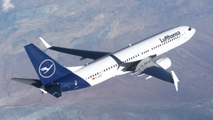 Lufthansa New Livery PMDG Boeing 737-800 SSW - 8K thumbnail 4