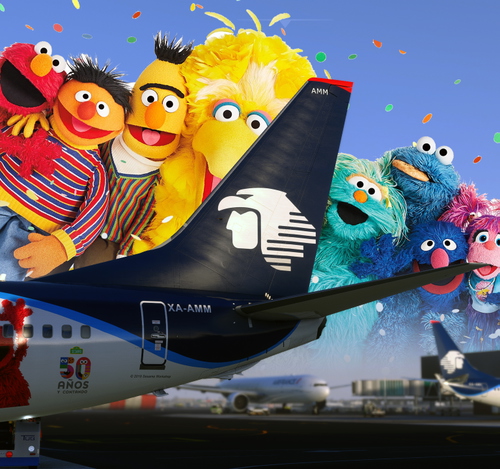 PMDG 737-800 AeroMexico XA-AMM "Sesame Street 50th Anniversary"
