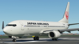 JAPAN AIRLINES (JA348J) thumbnail 2