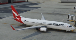 PMDG 737-800 Qantas - VH-VXB Yananyi thumbnail 3