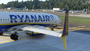 PMDG 737-800 Ryan Air SSW (EI-DLY) Double Pack - Clean and Weathered with Interior thumbnail 4
