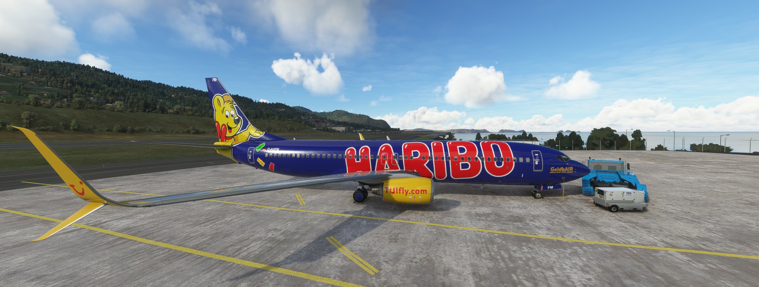 PMDG 737-800 TUI Haribo GoldbAIR - Aircraft Liveries for MSFS