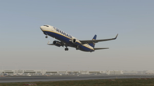 PMDG 737-900 ER Ryan Air (EI-FTT) ERBW and (EI-HGP) ESSW Double Pack thumbnail 3