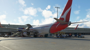 Qantas Freight VH-XNH 2016 thumbnail 6