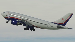 Royal Canadian Air Force (RCAF) 15001 - IniBuilds A310 thumbnail 13