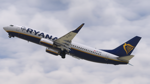 Ryanair (Op.by Buzz | 5-pack) - PMDG 737-800 thumbnail 4