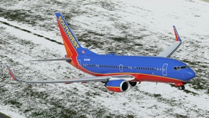 Southwest Airlines Canyon Blue [Pack] w/Cabin PMDG B737-700 thumbnail 3