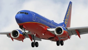 Southwest Airlines Canyon Blue [Pack] w/Cabin PMDG B737-700 thumbnail 4