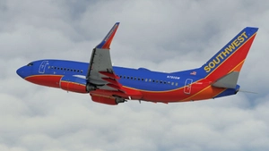 Southwest Airlines Canyon Blue [Pack] w/Cabin PMDG B737-700 thumbnail 8