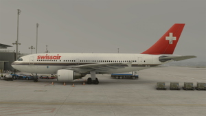 Swiss Air Airbus A310-300 Classic (HB-IPA) 8K thumbnail 9