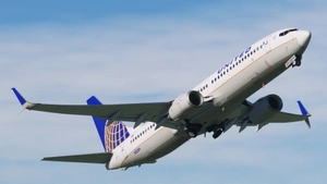 United Airlines (4-Pack Merger) - PMDG 737-800 thumbnail 7