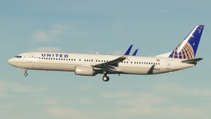 United Airlines (5-Pack) - PMDG 737-900ER thumbnail 13
