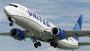 United Airlines "Evo-Blue" [Pack] w/Cabin PMDG B737-824 thumbnail 1