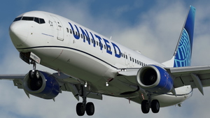 United Airlines "Evo-Blue" [Pack] w/Cabin PMDG B737-924ER thumbnail 6