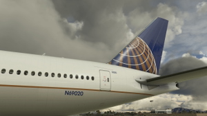 UNITED AIRLINES N69020 thumbnail 12